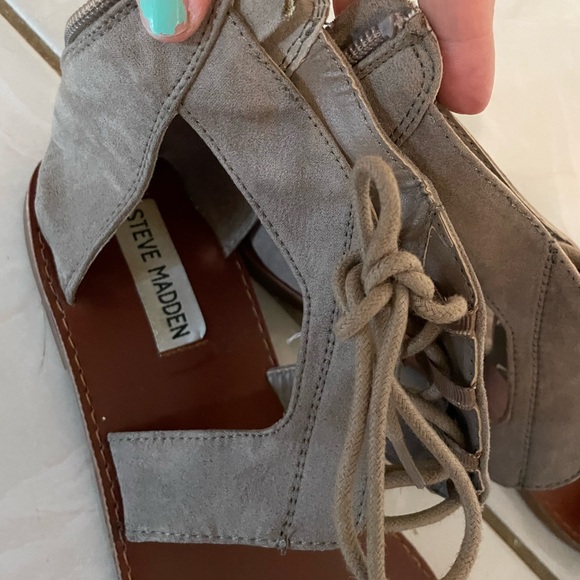 Steve Madden sandals - Picture 2 of 3
